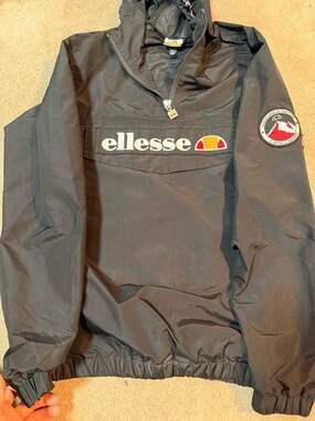 Ellesse Mont 2 Overhead Jacket With Cortina D'Ampezzo Patch